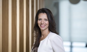 Η Linda Nieuwenhuizen αναλαμβάνει τη θέση της Chief Commercial Officer (CCO) στον Όμιλο Interamerican
