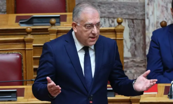 Υπασφαλισμένος: Ένας απών ο Υπουργός Τάκης Θεοδωρικάκος, το πιο πολυσυζητημένο πρόσωπο στο ασφαλιστικό συνέδριο της Ύδρας