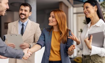 Ποια Ασφαλιστήρια Συμβόλαια υποστηρίζουν τον ρόλο του «Συνετού Επιχειρηματία»;