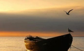 Οι ασφαλιστές επαναλαμβάνουν ότι είπε η Λευκοθέα στον Οδυσσέα δίνοντάς του το πρώτο σωσίβιο της Ιστορίας…Καλό Φθινόπωρο!