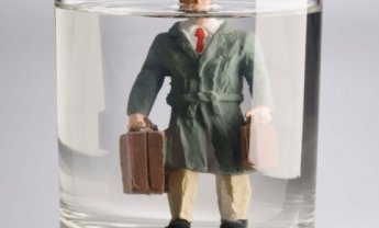 Στα χέρια της S&P μεγάλες ασφαλιστικές 