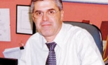 Παρών στους αγώνες, παραίτηση στο ΔΣ του ΣΕΜΑ από Γιώργο Νικολάκο
