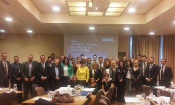 International Life: Επένδυση στην Εκπαίδευση 