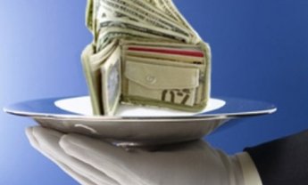 Σήμερα η εκταμίευση των 2,5 δις ευρώ από το ΔΝΤ