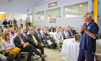 Γνώσεις οδικής ασφάλειας και πρόληψης για τους συνεργάτες πωλήσεων της INTERAMERICAN    