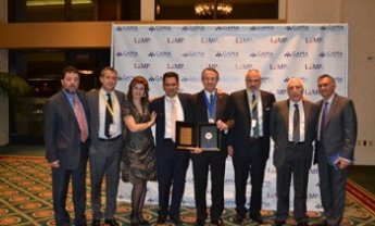 INTERAMERICAN: Βραβείο «First in Class» στον Τάσο Αντωνάκο