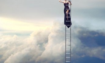 Κατεβείτε απ’ τα σύννεφα!Πεθαίνουν άνθρωποι στο δρόμο προς τα ΚΕΠΑ και οι ασφαλιστές..."χτενίζονται"!