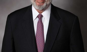 Συνταξιοδοτείται ο CEO-ήρωας της AIG – Ιδού τι και πώς τα κατάφερε