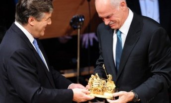 Στον Παπανδρέου το  Κβαντρίγκα 2010