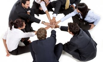 Δέσμευση 6 ασφαλιστικών απέναντι στην πλατφόρμα Whatif? Private Motor