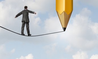 Οι μειώσεις τιμολογίων του κακού ανταγωνισμού θηλιά στο λαιμό των χρεοκοπημένων ασφαλιστών που ζουν με «δανεικά»…