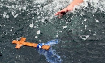 Τα Ήθη και Έθιμα των Θεοφανείων σε όλη την Ελλάδα!