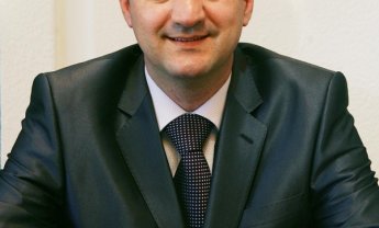 Φθηνότερα ασφάλιστρα για τις διεθνείς μεταφορές ζητά ο ΣΕΒΕ-Συνέντευξη του Προέδρου του ΣΕΒΕ, Δημήτρη Λακασά  στο www.nextdeal.gr