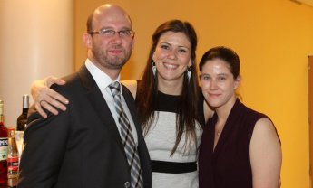 Στέφανος Βελλιάδης, Δομινίκη Βελλιάδη, Έλενα Βελλιάδη: Η νέα γενιά της "Αιγαίον Ασφαλιστική"