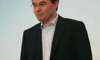 Παπακωνσταντίνου στους FT: Είμαστε μπροστά από τους στόχους μας