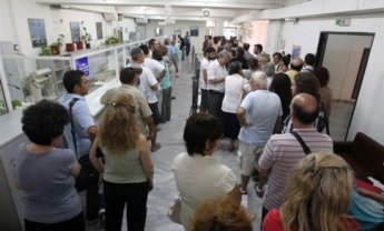 Μέχρι τις 12:30 ανοικτές οι εφορίες 