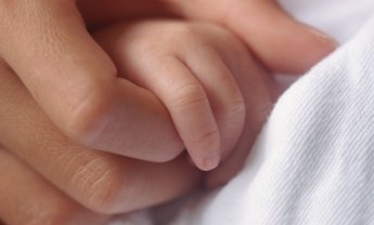 Allianz: Πώς θα ζήσουν τα 258 παιδιά που γεννιούνται ανά λεπτό σήμερα; 