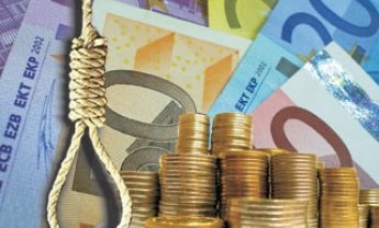 Θηλιά σε νοικοκυριά και επιχειρήσεις από την αύξηση των επιτοκίων