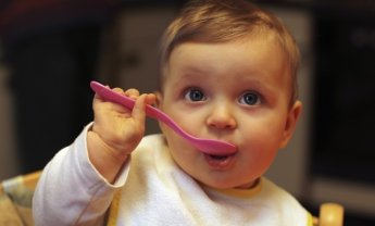 Διατροφή κατά τον πρώτο χρόνο της ζωής του