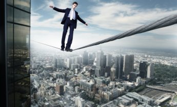 Marsh: Ο ασφαλιστικός κίνδυνος κινδυνεύει και από τις μεταφράσεις