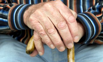 Διακόπτεται η καταβολή του ΕΚΑΣ σε 1624 περιπτώσεις συνταξιούχων