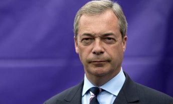 Παραιτήθηκε ο Νάιτζελ Φάρατζ