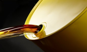 ICAP: Σε φθίνουσα τροχιά η κατανάλωση πετρελαιοειδών καυσίμων