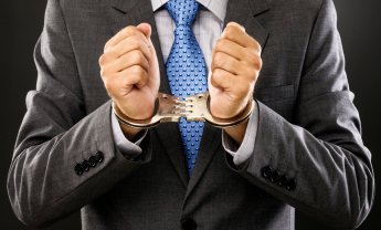 ΕΚΤΑΚΤΗ ΕΙΔΗΣΗ: Ασφαλιστής μεγάλης εταιρίας συνελήφθη στη Λακωνία