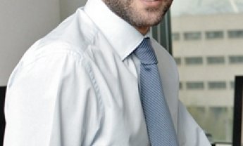 Ανανέωση στην International Life