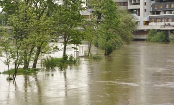 2,1 δισ. ευρώ θα κοστίσουν οι φυσικές καταστροφές στις γερμανικές ασφαλιστικές το 2015