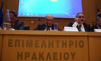 Ο Γιάννης Χατζηθεοδοσίου επιχειρεί σύνδεση ασφαλιστικού κλάδου με τους επαγγελματίες της χώρας