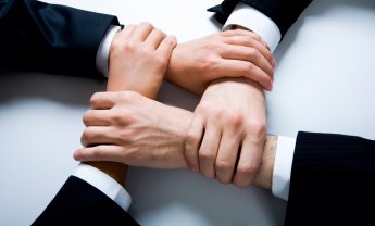 Πώς να αξιοποιήσεις την αρχή της αμοιβαιότητας για να αυξήσεις τις πωλήσεις σου
