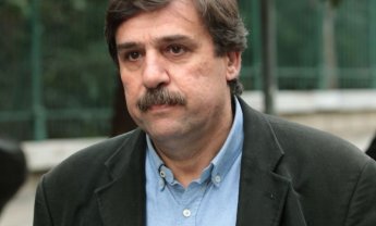 Ανδρέας Ξανθός: Προς κατάργηση το εισιτήριο των 5 ευρώ στα νοσοκομεία και το 1 ευρώ για τις συνταγές