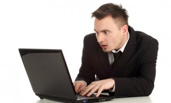 Τι νόημα έχουν οι παρατάσεις και υπενθυμίσεις για τα ασφαλιστήρια συμβόλαια επαγγελματικής ευθύνης; Να γίνει μητρώο στα επιμελητήρια!