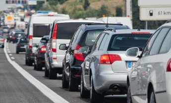 Αύξηση 7,8% στις νέες άδειες κυκλοφορίας αυτοκινήτων τον Δεκέμβριο
