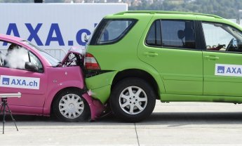 Αυτόνομη οδήγηση και οδική ασφάλεια, προκλήσεις και ηθικά διλήμματα: η οπτική της AXA για το μέλλον της ασφαλούς μετακίνησης