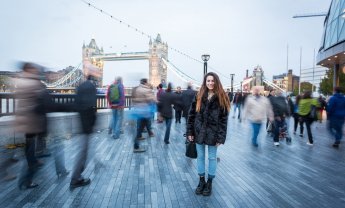 1 στους 4 Βρετανούς θεωρεί μέτρια έως κακή την επικοινωνία με την ασφαλιστική του