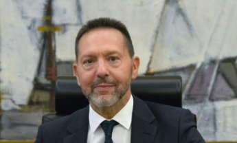 Γιάννης Στουρνάρας : Οι πέντε άξονες που διαμορφώνουν την εργασία στην εποχή της Τεχνητής Νοημοσύνης