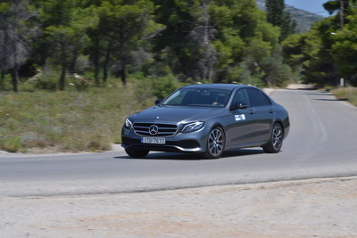 Test Mercedes E220d 9G κίνηση