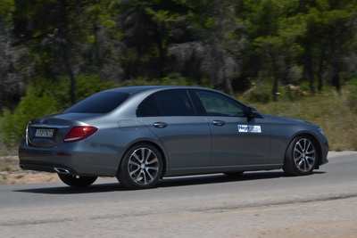 Test Mercedes E220d 9G πίσω στροφή