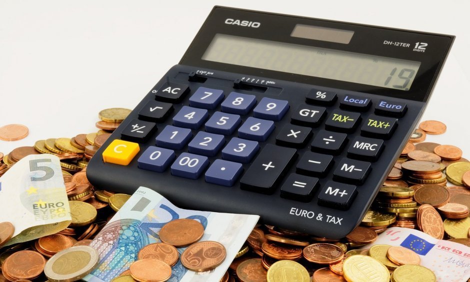 Ημερίδα Τράπεζας Πειραιώς: Η μείωση των εισφορών του ΕΦΚΑ, το κλειδί για τη δημιουργία επαγγελματικών ταμείων