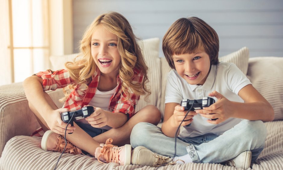 Πόσο επηρεάζουν τα μάτια των παιδιών τα παιχνίδια στις ψηφιακές οθόνες;