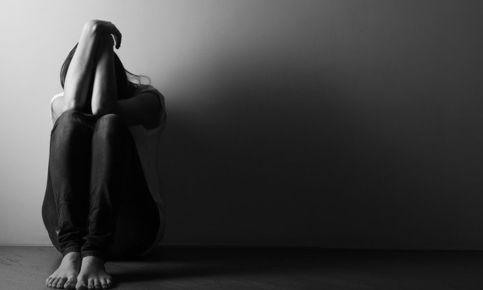 Γιατί η κατάθλιψη μπορεί να οδηγήσει σε «ψυχικό θάνατο» και πως μπορεί να βγει κάποιος από αυτήν την κατάσταση;