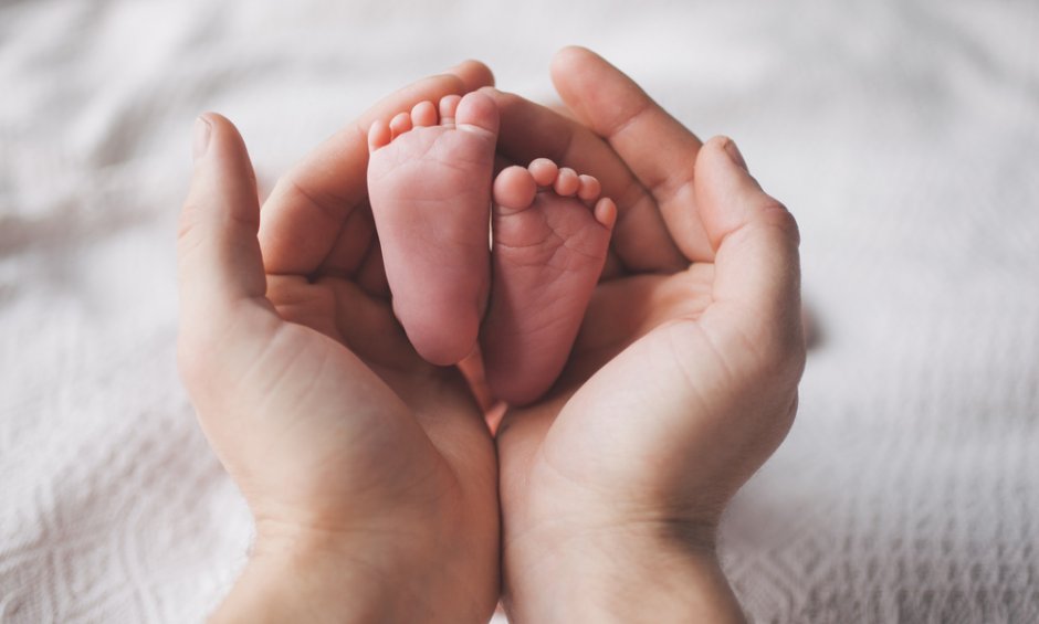 Επίδομα γέννας -  Άνοιξε η πλατφόρμα για τις αιτήσεις