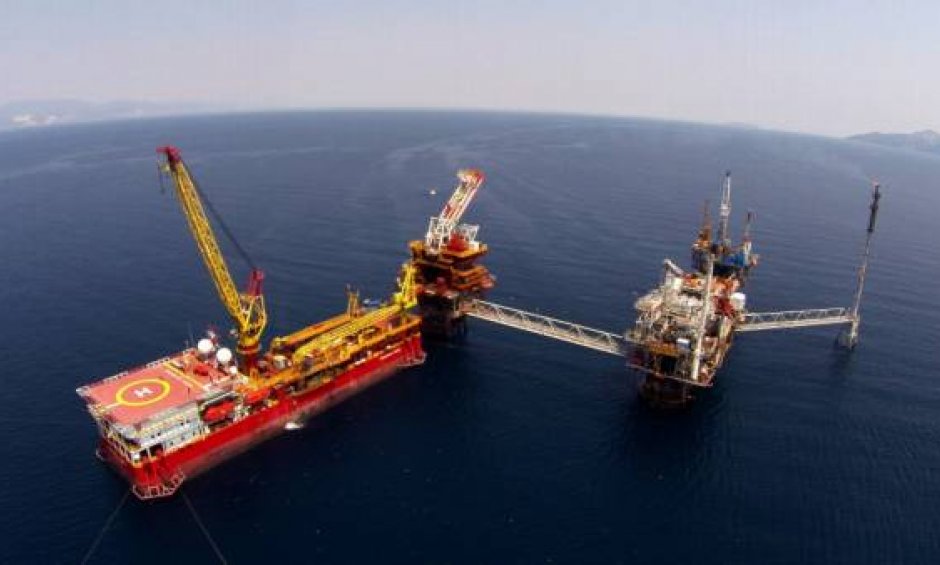 Η Πανελλήνια Ομοσπονδία Ενέργειας για τις απολύσεις στα πετρέλαια Καβάλας