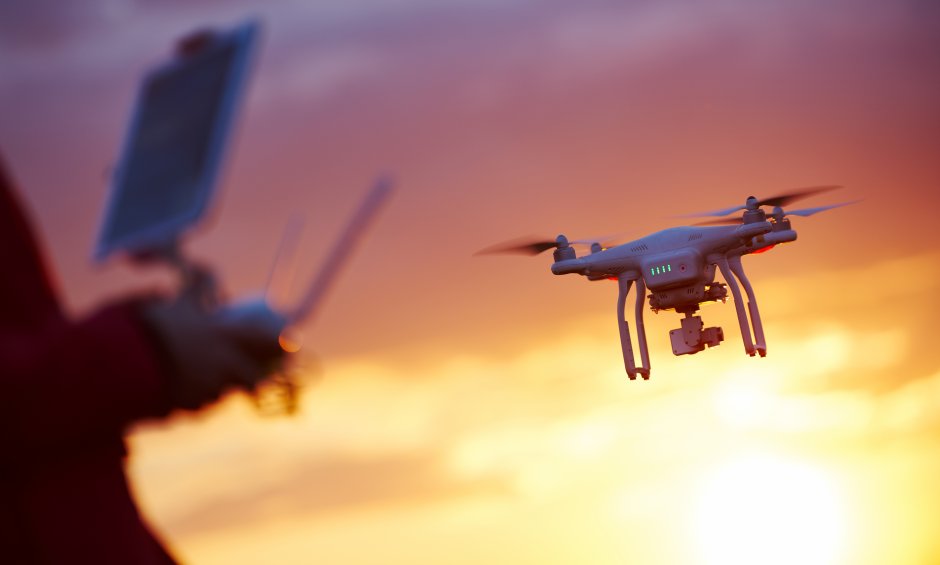 Σε ισχύ οι νέοι κανόνες της ΕΕ σχετικά με τον ειδικό εναέριο χώρο για drones