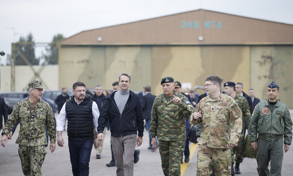 Επίσκεψη του Πρωθυπουργού Κυριάκου Μητσοτάκη στην 110 Πτέρυγα Μάχης