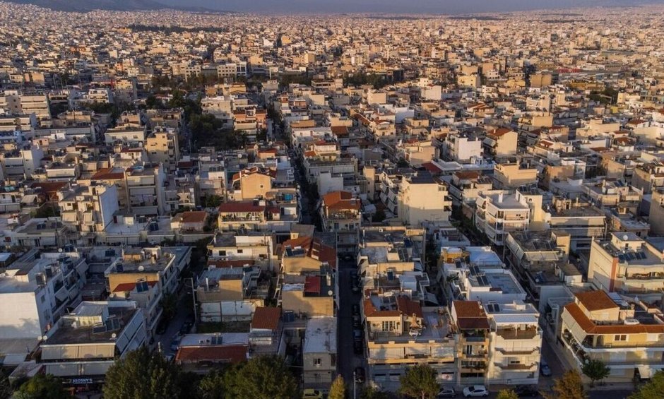 Νέα μέτρα στήριξης για αποπληρωμή στεγαστικών δανείων - «Πάγωμα» επιτοκίων για ενήμερους δανειολήπτες