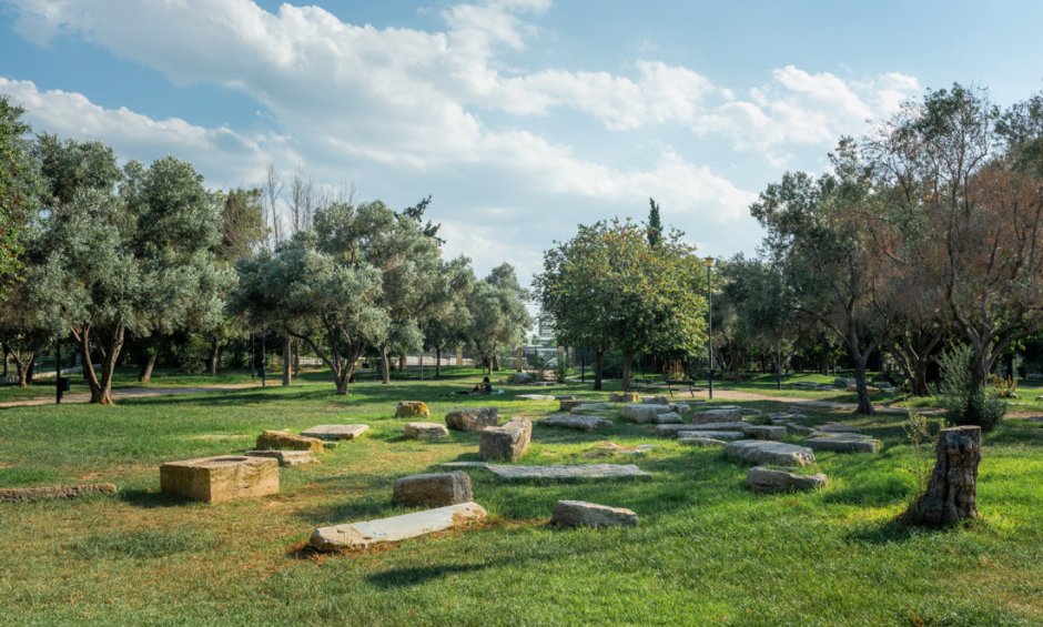 Περπατήστε στην Ακαδημία του Πλάτωνα με την συμβολή της ''ΜΙΝΕΤΤΑ Ασφαλιστική''!