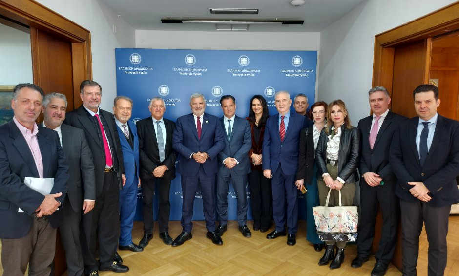 Συνάντηση του Προέδρου της Ελιτούρ Γ. Πατούλη με τον Υπουργό Υγείας Α. Γεωργιάδη!